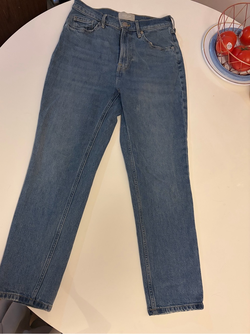 Everlane Women's Ankle Straight Jeans in Medium Blue